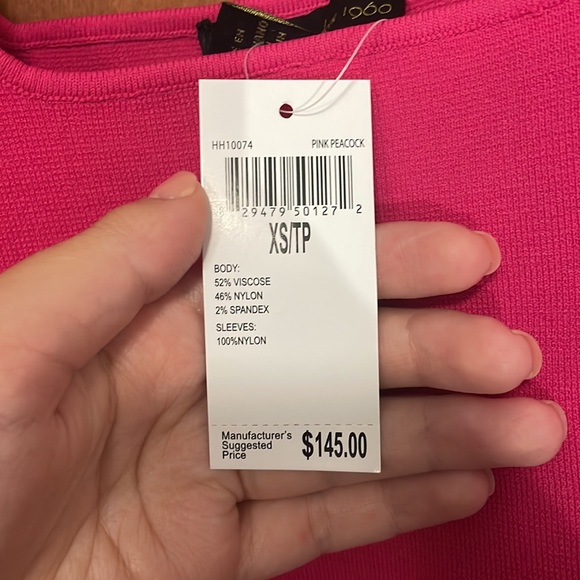 Hot pink house of Harlow top - Picture 4 of 4